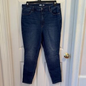 Women's Blue Jeans. A-11